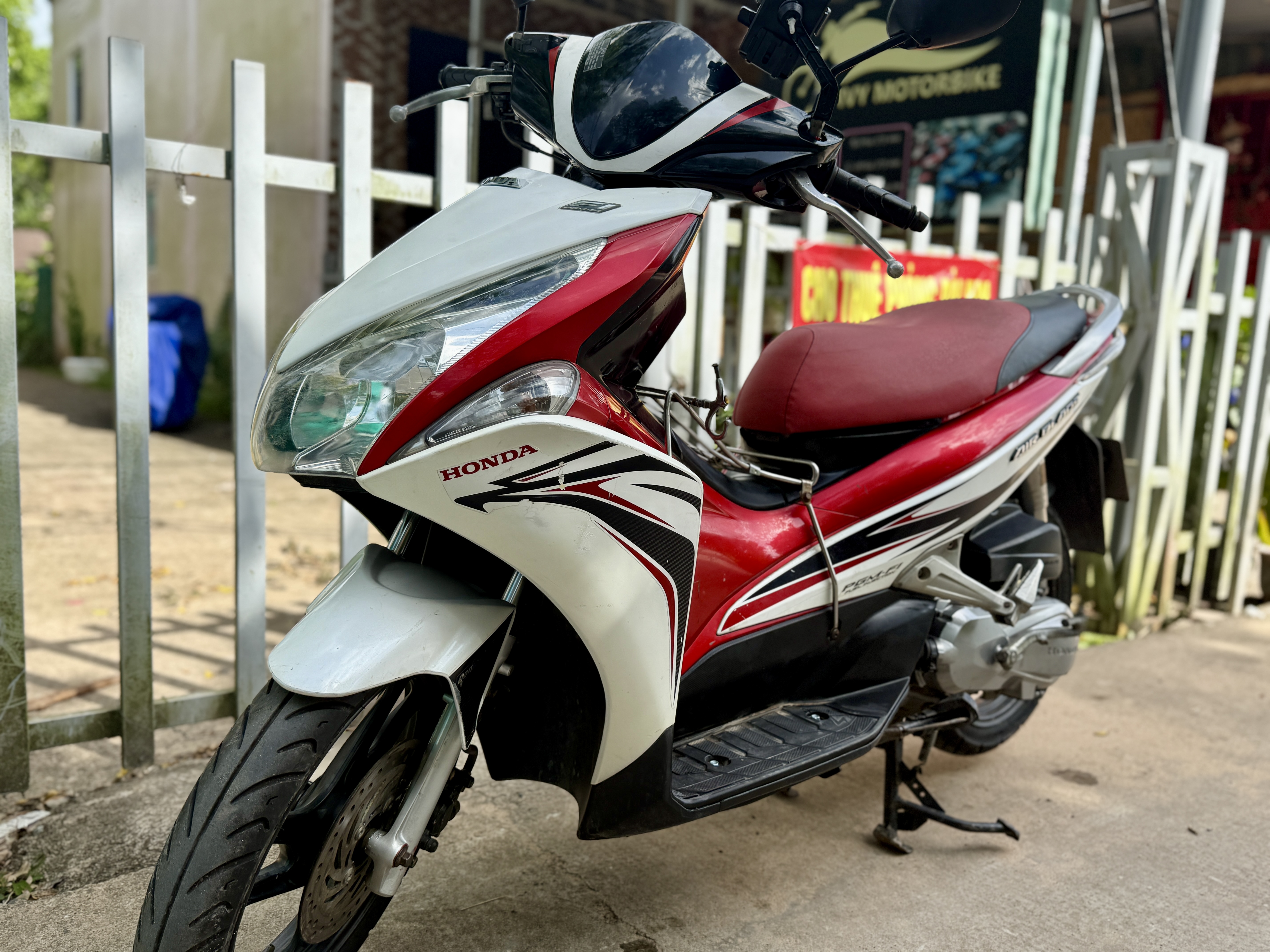 Ivy Motorbike